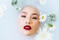 Rahasia Kulit Halus dan Sehat: Panduan Lengkap Perawatan Tubuh dari Ujung Kaki hingga Ujung Kepala Rahasia Kulit Halus dan Sehat: Panduan Lengkap Perawatan Tubuh dari Ujung Kaki hingga Ujung Kepala